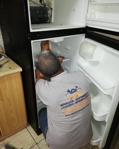 Refri Frigidaire 3